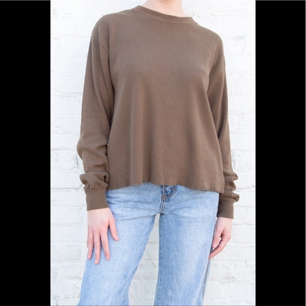 Brandy Melville Gretchen top 🧸